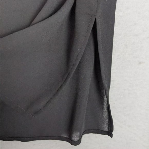 Trouvé Black Choker collar v-neck tank Small - Picture 4 of 5